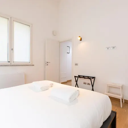 I-host - Ticinese 107 *