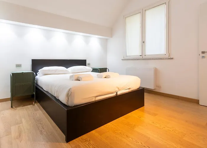 I-host - Ticinese 107 Μιλάνο