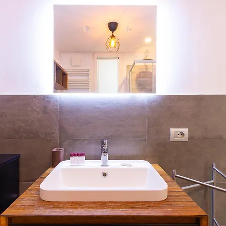 I-host - Ticinese 107 Apartamento Milão
